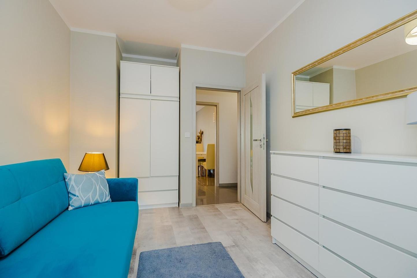 Family Apartment Zoliborz By Noclegi Renters Varsavia Esterno foto