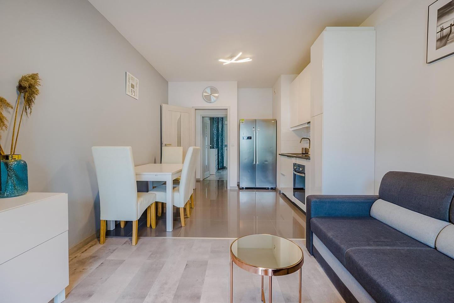 Family Apartment Zoliborz By Noclegi Renters Varsavia Esterno foto